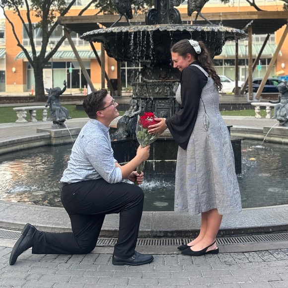 Meet your Posher, Madison - Picture 9 of 16